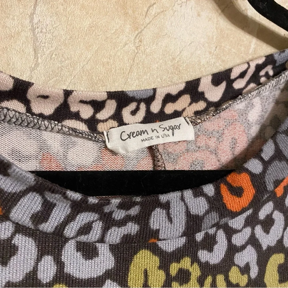 Leopard Print Long Sleeve Oversized Top - Picture 2 of 2